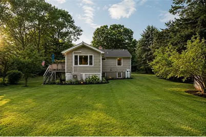 29 Oak Road, South Kingstown, RI 02879 - Photo 2