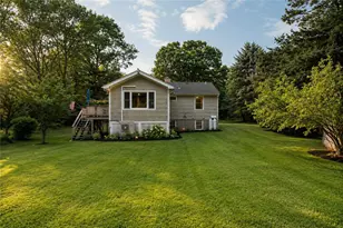 29 Oak Rd, South Kingstown, RI 02879 - Photo 2