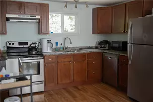 44 Maxwell Dr, North Kingstown, RI 02852 - Photo 8