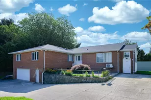 34 Cherry Hill Rd, Johnston, RI 02919 - Photo 1