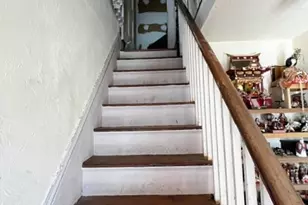 33 Elm St, Newport, RI 02840 - Photo 10
