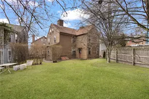 407 Benefit St, Providence, RI 02903 - Photo 2