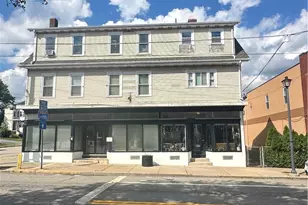 208 Warren Ave, East Providence, RI 02914 - Photo 1