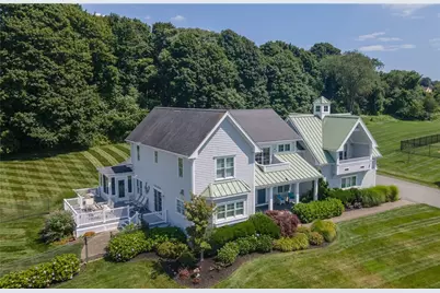 57 Strawberry Lane, Portsmouth, RI 02871 - Photo 4