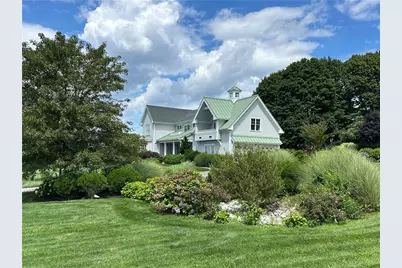 57 Strawberry Lane, Portsmouth, RI 02871 - Photo 2
