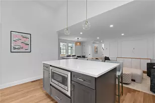 34 E Bowery St, Newport, RI 02840 - Photo 12