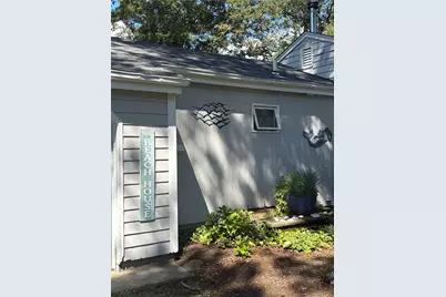 384 Holly Road Road, South Kingstown, RI 02879 - Photo 2