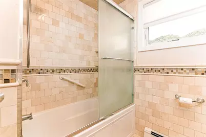 91 Torrington Drive, Warwick, RI 02889 - Photo 8