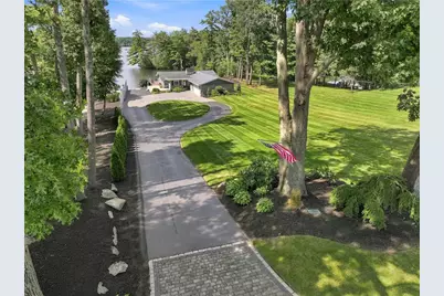 16 Countryside Drive, Johnston, RI 02919 - Photo 2