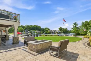 16 Countryside Dr, Johnston, RI 02919 - Photo 44