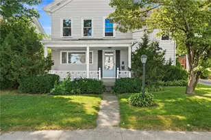 76 Pleasant St, Westerly, RI 02891 - Photo 1