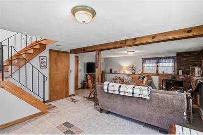 1564 Victory Highway, Coventry, RI 02827 - Photo 16