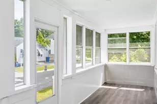 45 Eddy St, Cranston, RI 02920 - Photo 4