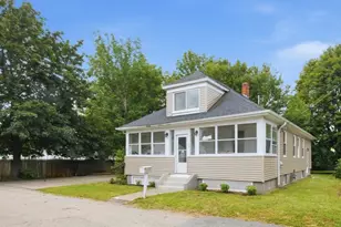 45 Eddy St, Cranston, RI 02920 - Photo 2