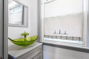 27 Lydick Ave, Warwick, RI 02888 - Photo 10