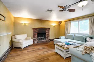 27 Lydick Ave, Warwick, RI 02888 - Photo 4