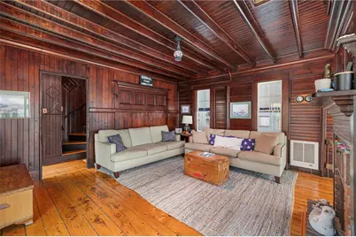 36 Riverside Avenue, Portsmouth, RI 02871 - Photo 8