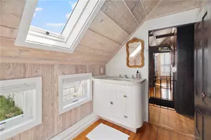 36 Riverside Ave, Portsmouth, RI 02871 - Photo 22