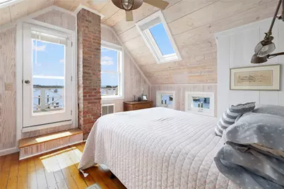 36 Riverside Avenue, Portsmouth, RI 02871 - Photo 24