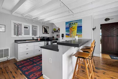 36 Riverside Avenue, Portsmouth, RI 02871 - Photo 12
