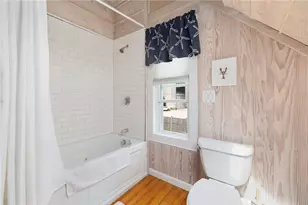 36 Riverside Ave, Portsmouth, RI 02871 - Photo 24