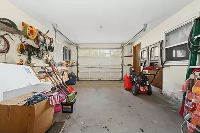 69 Thomas Street, Woonsocket, RI 02895 - Photo 28