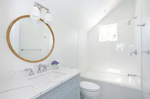 10 High Hill Rd, Tiverton, RI 02878 - Photo 36