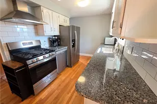 5 Lawrence Dr, East Providence, RI 02914 - Photo 12