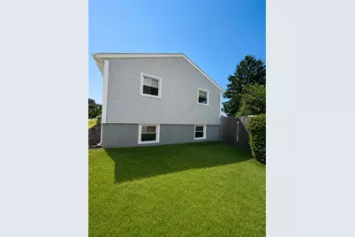 5 Lawrence Drive, East Providence, RI 02914 - Photo 4