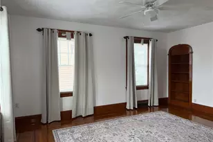 32 Lucas St, Pawtucket, RI 02860 - Photo 4