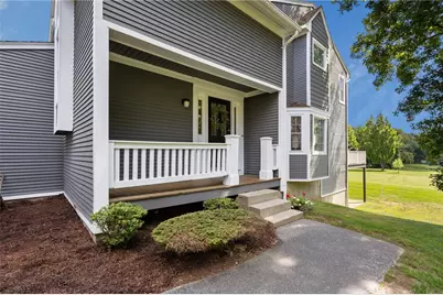 10 Cutters Green #B, North Providence, RI 02904 - Photo 2
