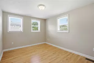464 Nausauket Rd, Warwick, RI 02886 - Photo 18
