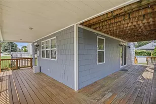 464 Nausauket Rd, Warwick, RI 02886 - Photo 4