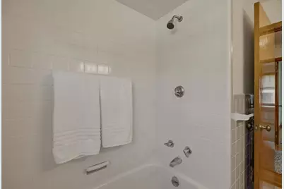 205 Lincoln Avenue, Barrington, RI 02806 - Photo 22