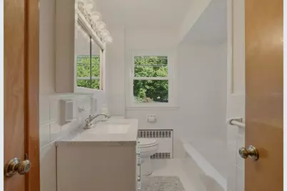 205 Lincoln Avenue, Barrington, RI 02806 - Photo 20
