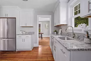 62 Dunbar Ave, East Providence, RI 02916 - Photo 4