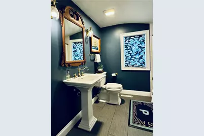 140 Renfrew Avenue, Middletown, RI 02842 - Photo 10