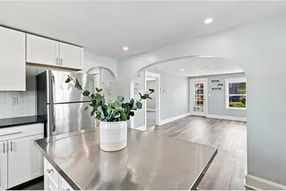 337 Wilbur Avenue, Swansea, MA 02777 - Photo 4