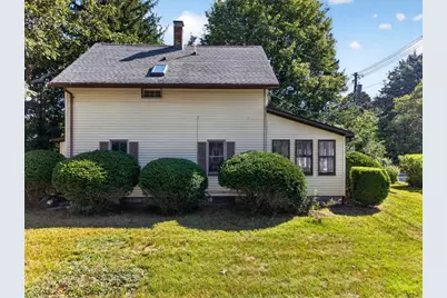 4055 South County Trail, Charlestown, RI 02813 - Photo 6