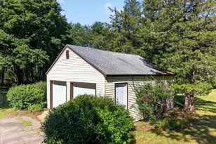 4055 S County Trail, Charlestown, RI 02813 - Photo 38