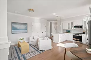 67 Queen St, East Greenwich, RI 02818 - Photo 4
