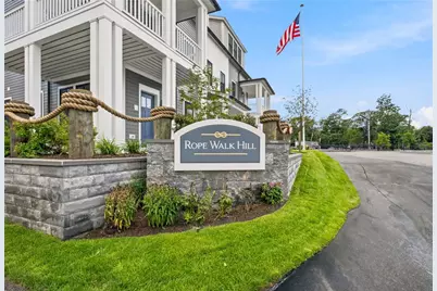 67 Queen Street #1C, East Greenwich, RI 02818 - Photo 2