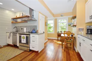 7 Bayview Ave, Bristol, RI 02809 - Photo 8