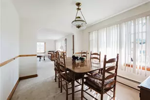 200 Budlong Rd, Cranston, RI 02920 - Photo 22