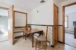 200 Budlong Rd, Cranston, RI 02920 - Photo 10