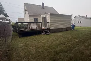 56 Caporal St, Cranston, RI 02910 - Photo 4