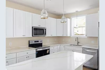 51 Dunbar Avenue, East Providence, RI 02916 - Photo 12