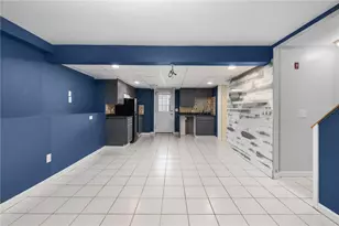 34 Queen St, Cranston, RI 02920 - Photo 30