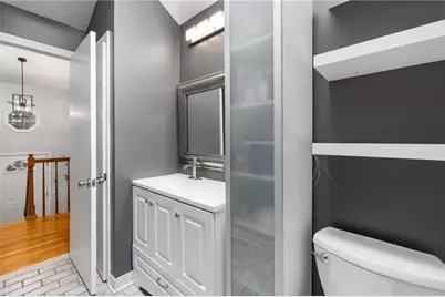 34 Queen Street, Cranston, RI 02920 - Photo 22