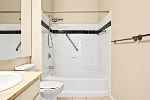 1000 Providence Pl, Providence, RI 02903 - Photo 20